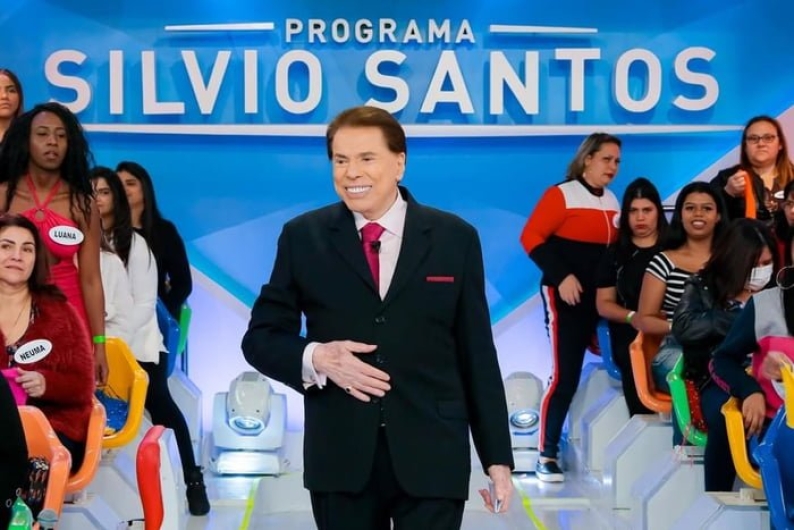 Família de Silvio Santos tranquiliza amigos após internação por H1N1