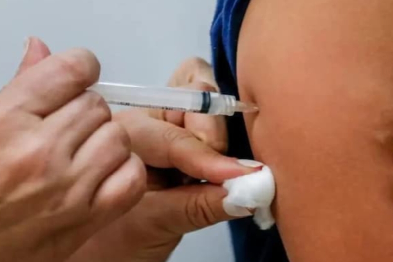 OMS aprova vacina contra mpox para adolescentes de 12 a 17 anos