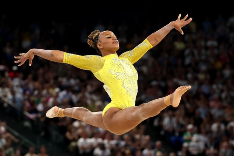 Rebeca Andrade é maior medalhista olímpica entre as mulheres do Brasil