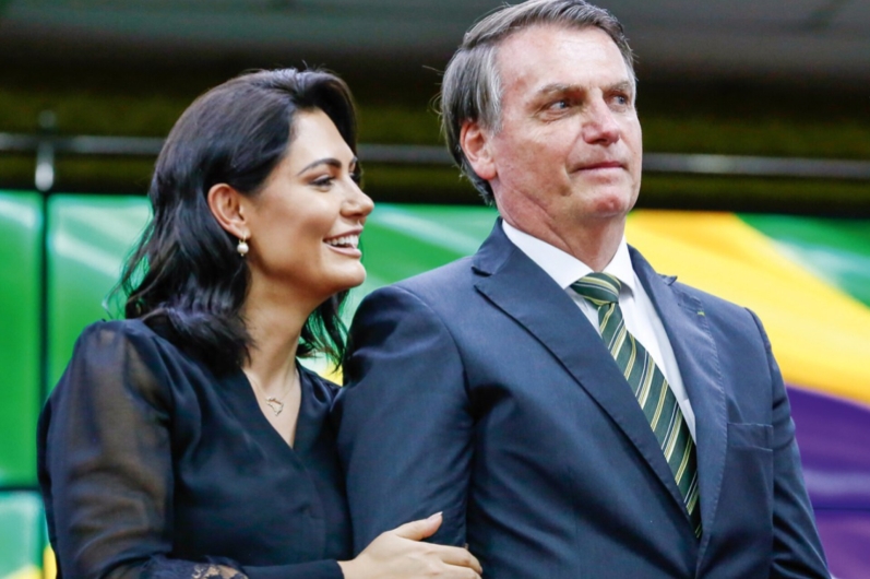 Justiça condena governo Lula a indenizar Bolsonaro e Michelle por danos morais