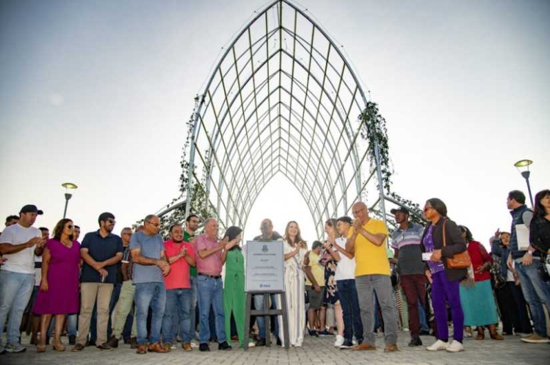 Conquista: Prefeitura inaugura Catedral das Flores